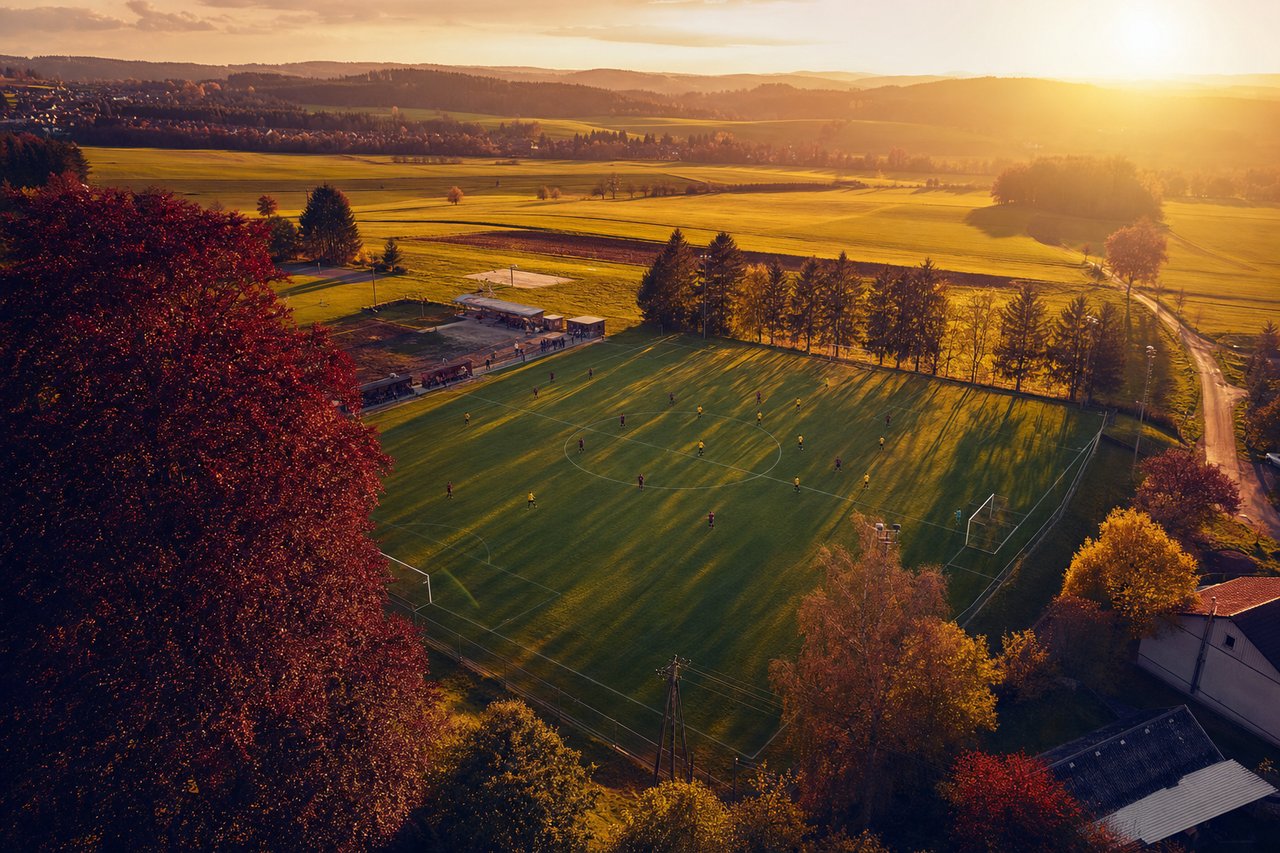 Fußballplatz des FC Eschenau in Bayern